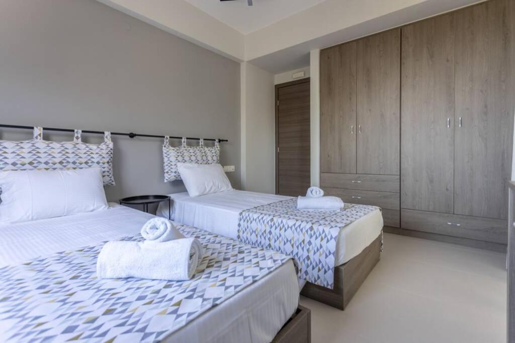 Mela Luxury Apartments Maroulas Экстерьер фото