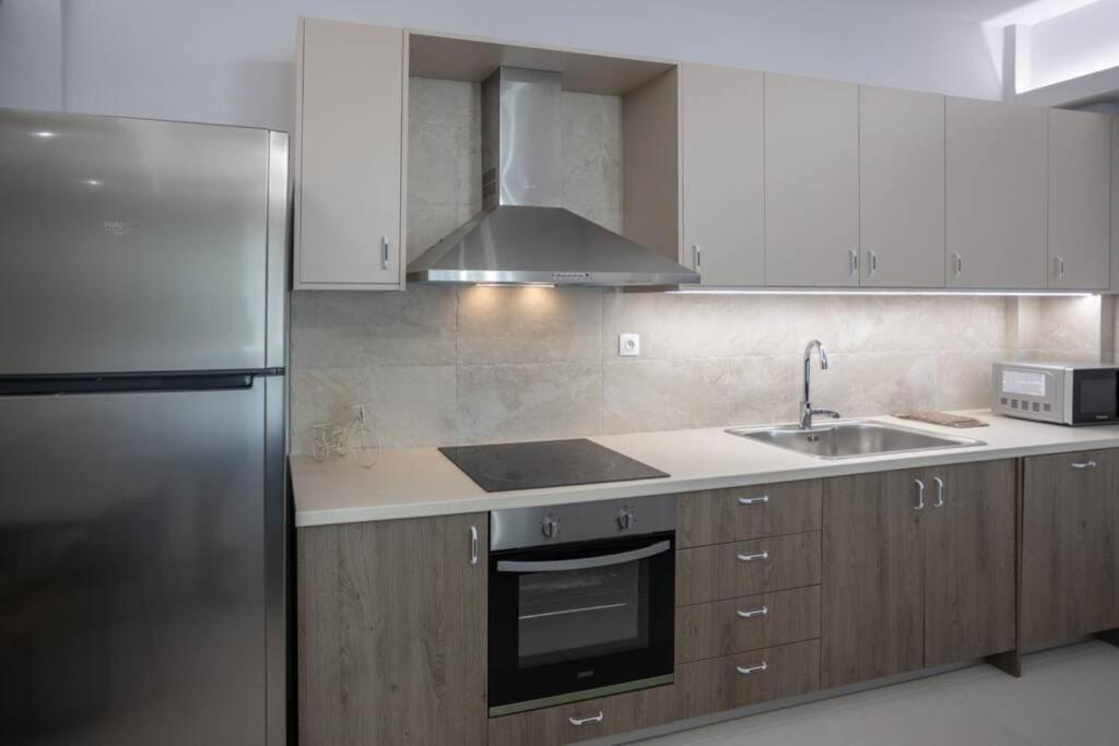 Mela Luxury Apartments Maroulas Экстерьер фото