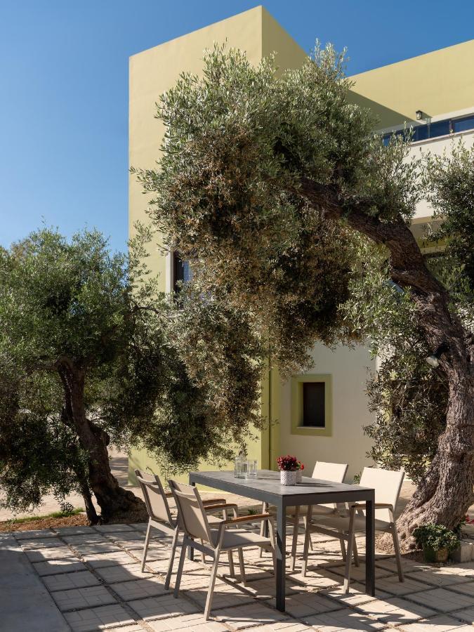 Mela Luxury Apartments Maroulas Экстерьер фото