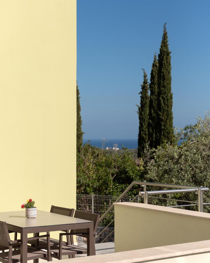 Mela Luxury Apartments Maroulas Экстерьер фото